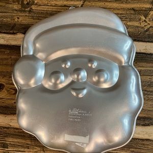 Wilton Santa cake pan